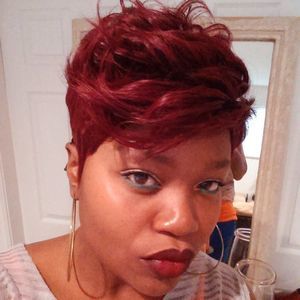 Meet your Posher, Cleo